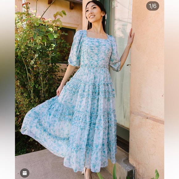 Ivy City Co Dresses & Skirts - NWT Ivy City Co Aniston Dress Blue sz M